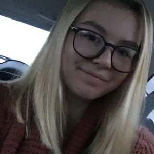 Meet your Posher, Kalyssa